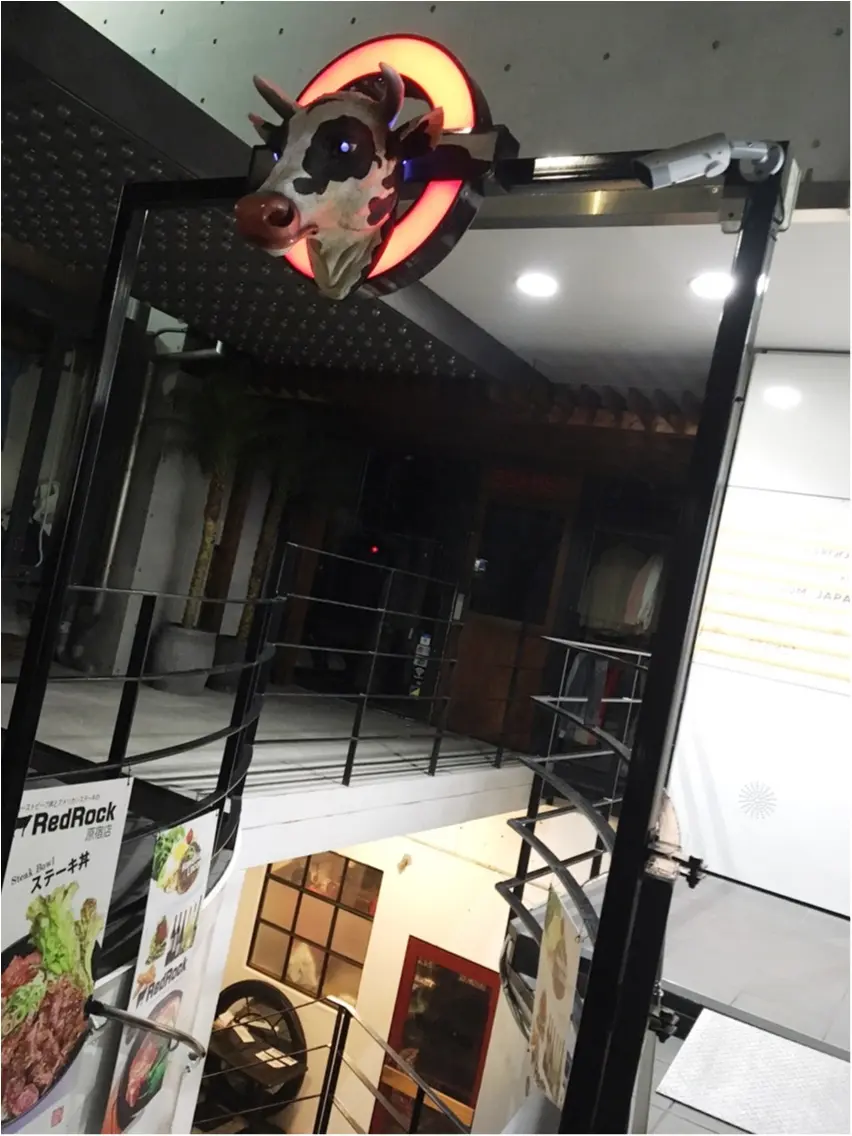 行列のできるローストビーフ丼のお店_1