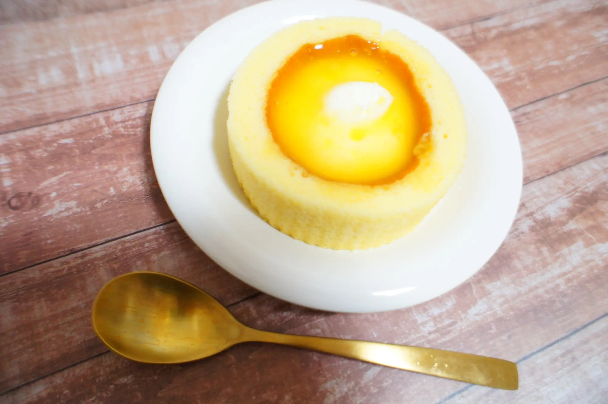 《注目のコラボ❤️》【ローソン × PABLO】チーズロールケーキを食べてみました☻!_3