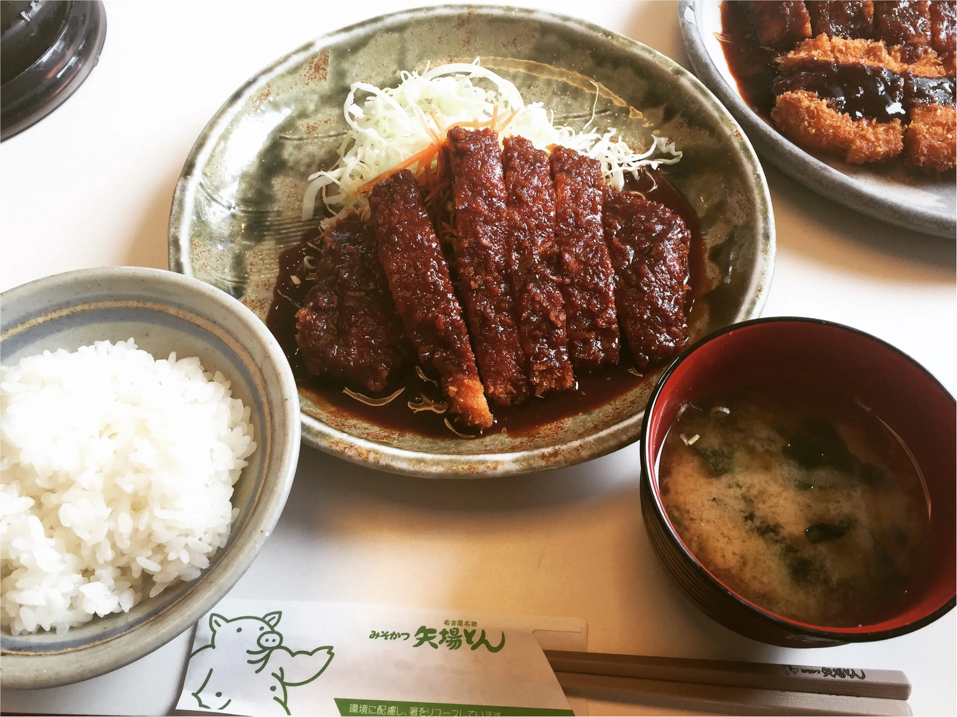 伊勢神宮&名古屋Trip♡名古屋に行ったらコレ食べなきゃ!【矢場とん/みそかつ】と【コメダ珈琲店/シノワロール】≪samenyan≫_5