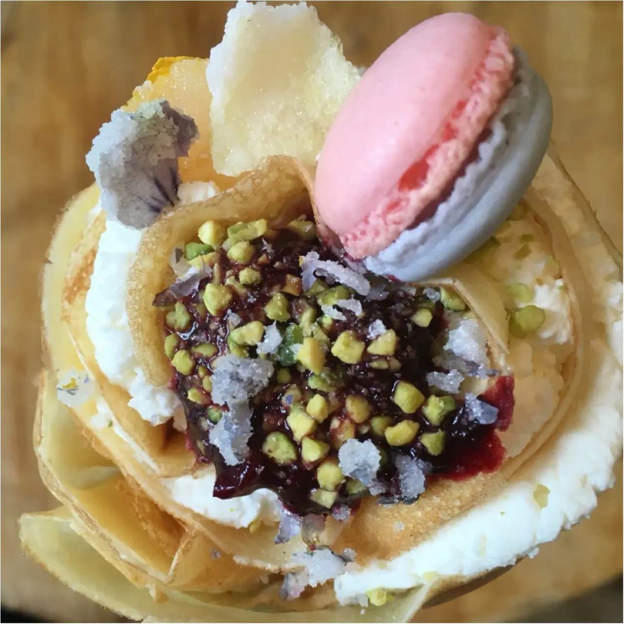 まるで花束?!大人かわいいTAJIMAJIのクレープにメロメロ♡_3