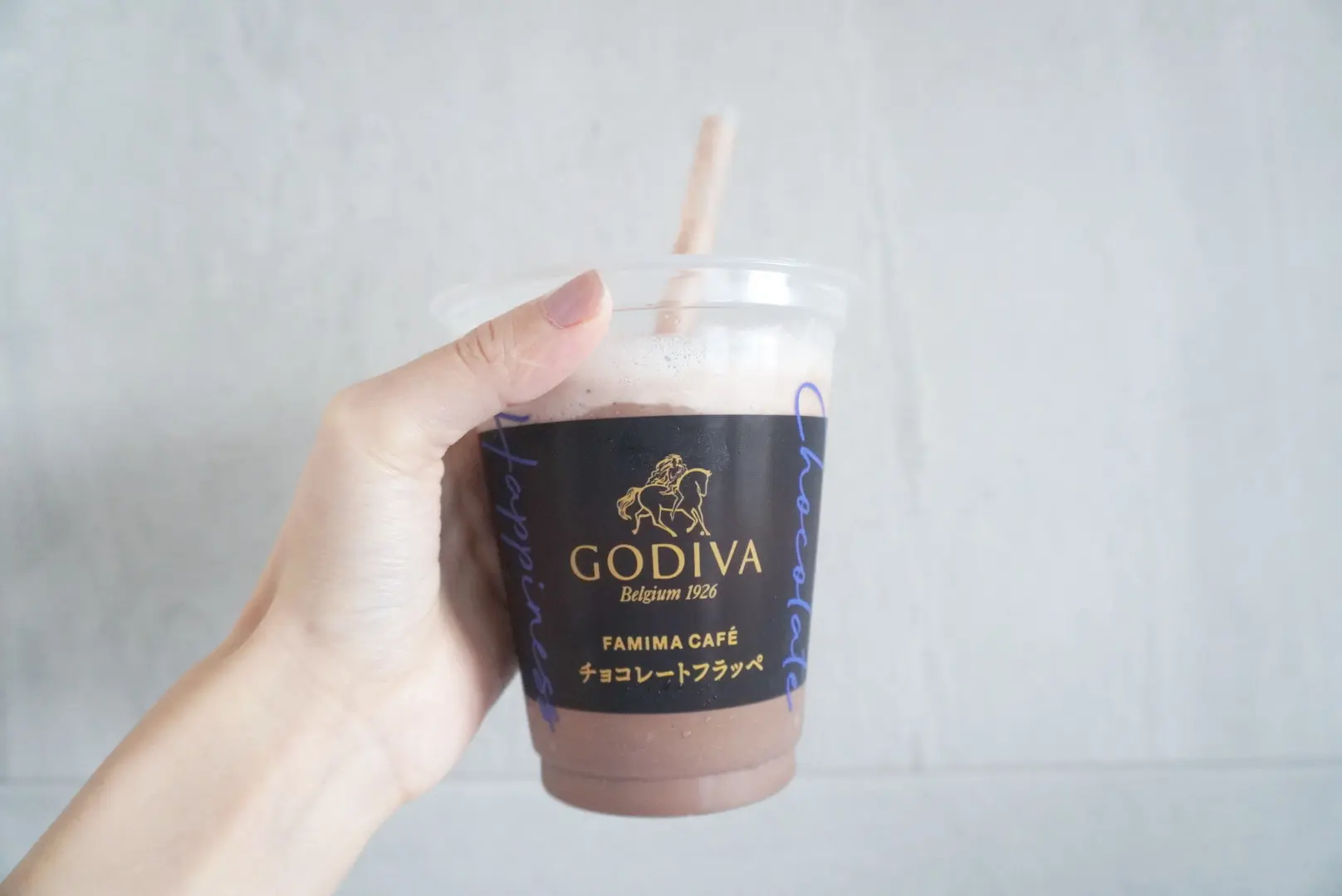【ファミマ×GODIVA】4/24新発売の"チョコレートフラッペ" ❤︎_5