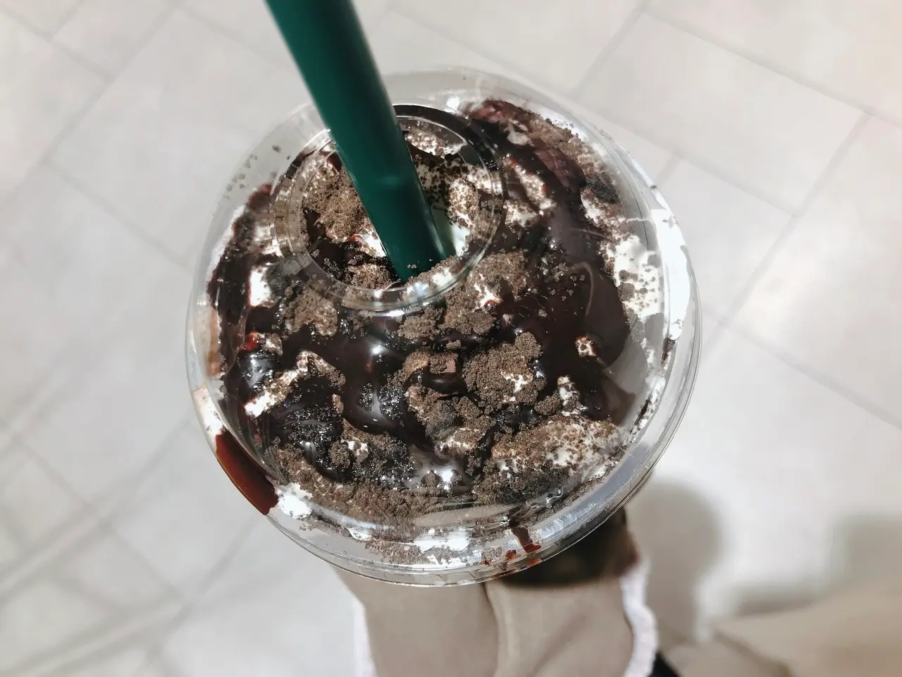 本日から♡スタバ バレンタイン第2弾!【チョコレート オン ザ チョコレート フラペ】最速レポ!_4