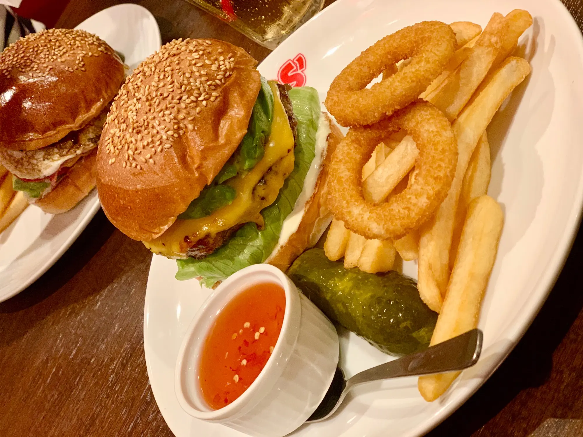 《週末は行列必至❤️》グルメバーガー専門店【東京•人形町】BROZERS&#039;に行ってきました☻_3