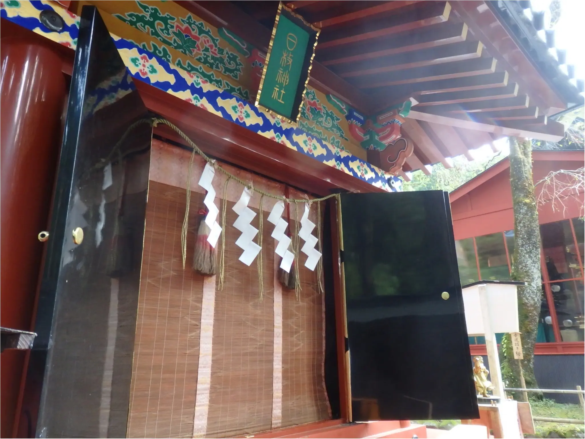 【知らなかった!】日本一楽しめる神社へ潜入してみた_29