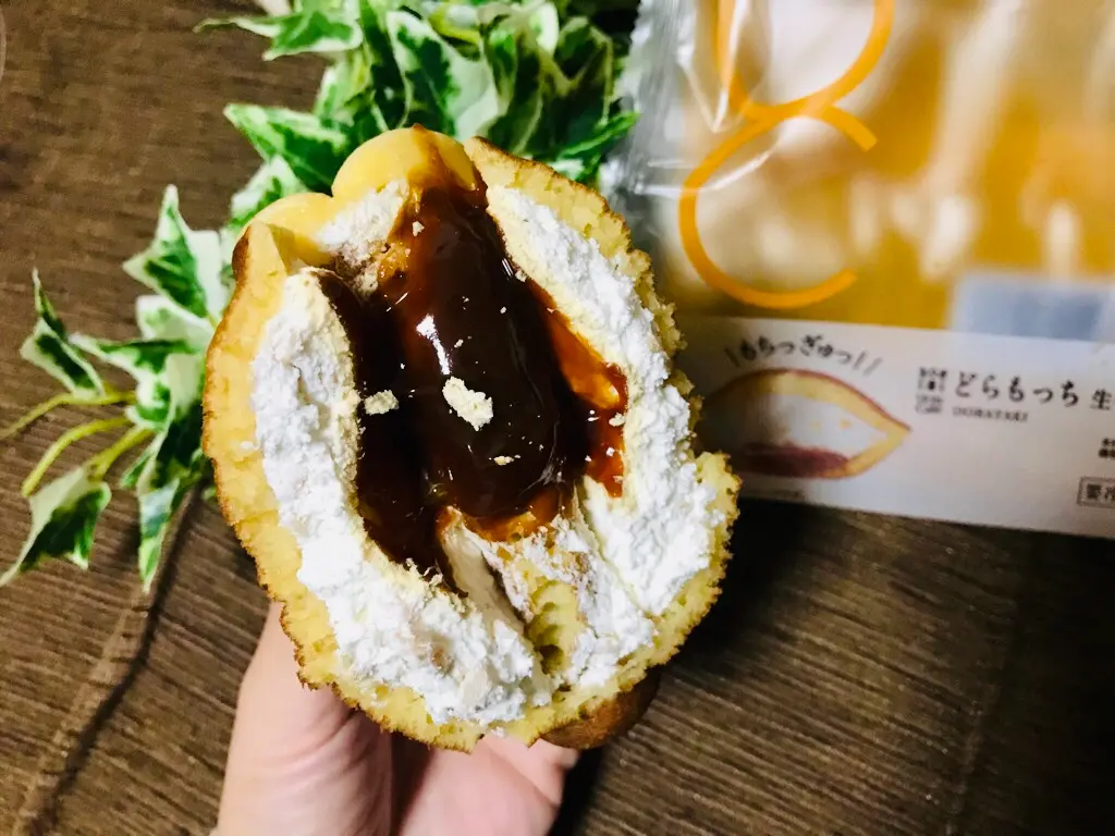 【ローソン】絶対美味しい!あの大人気スイーツ《どらもっち》から生キャラメル&ホイップ味が新登場♡_4