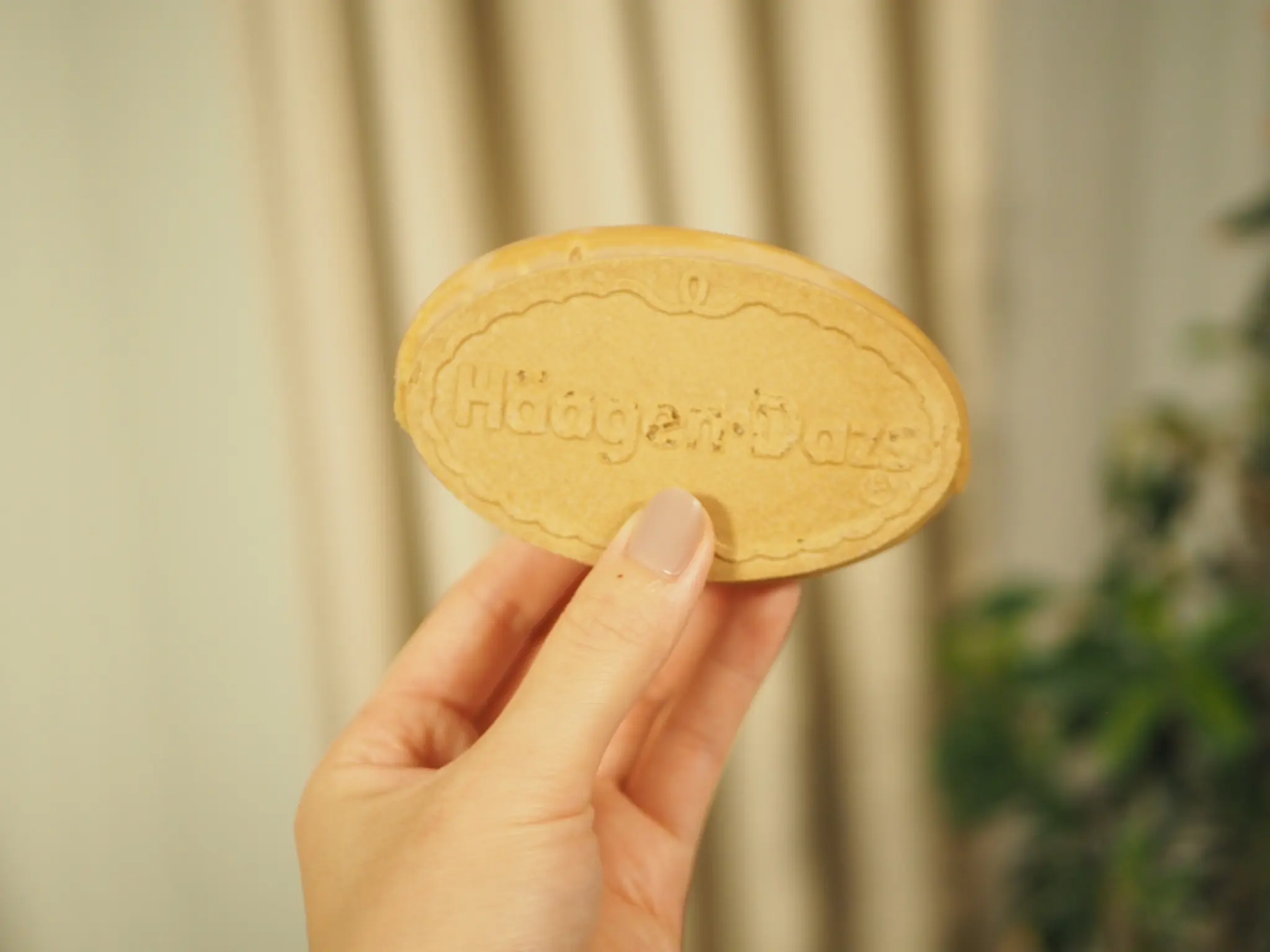 【ハーゲンダッツ】濃厚な味わいのバターサンド♡クリスピーサンド『アーモンドバターサンド』が登場♩_3