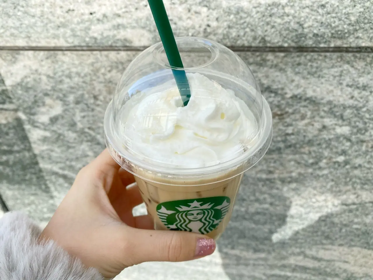 【スタバ新作】ほうじ茶 クリーム ラテ ♡ フラペチーノならわらびもちカスタマイズも!?_2
