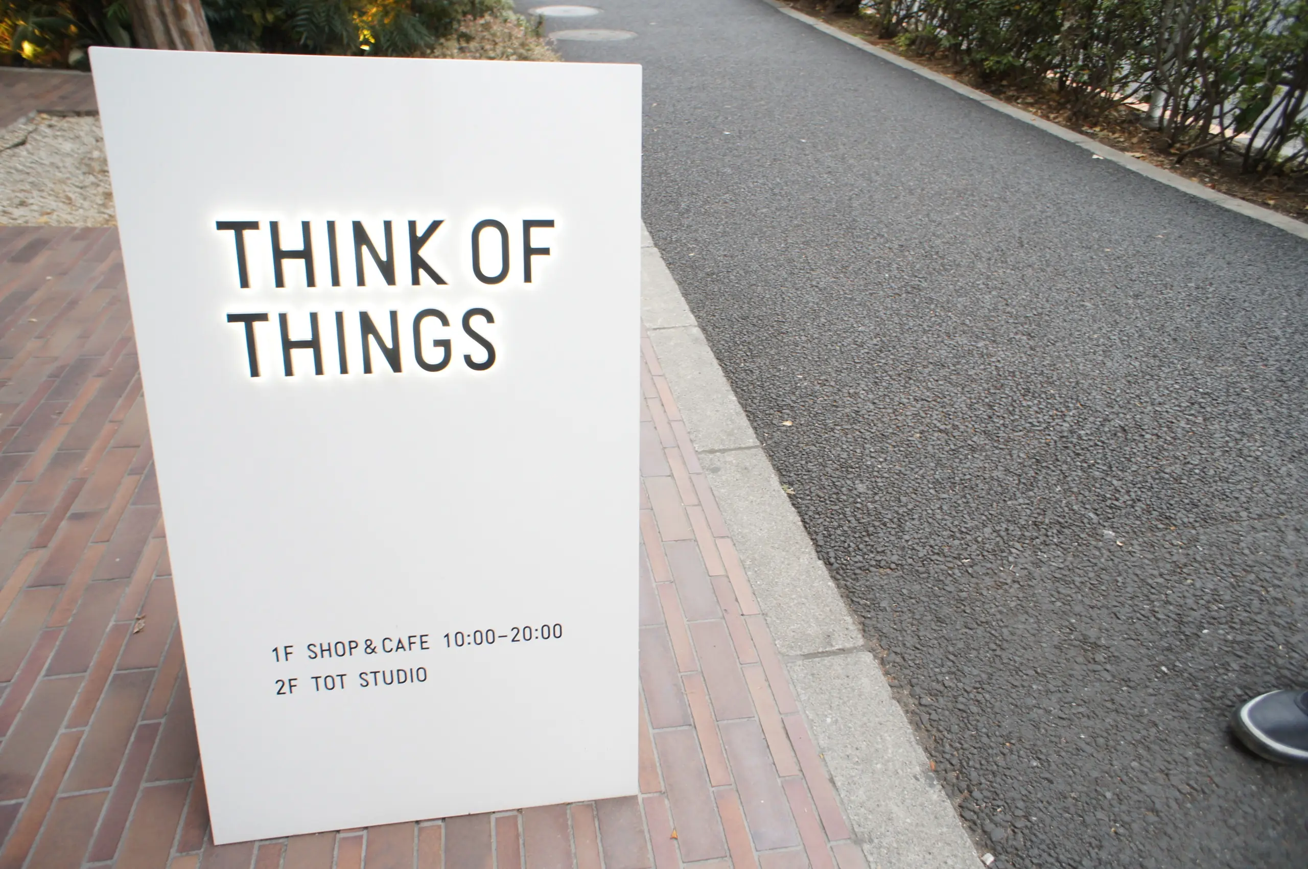 《ご当地MORE★東京》外観も内装もオシャレすぎる❤️原宿の【THINK OF THINGS】に行ってきました☻_1