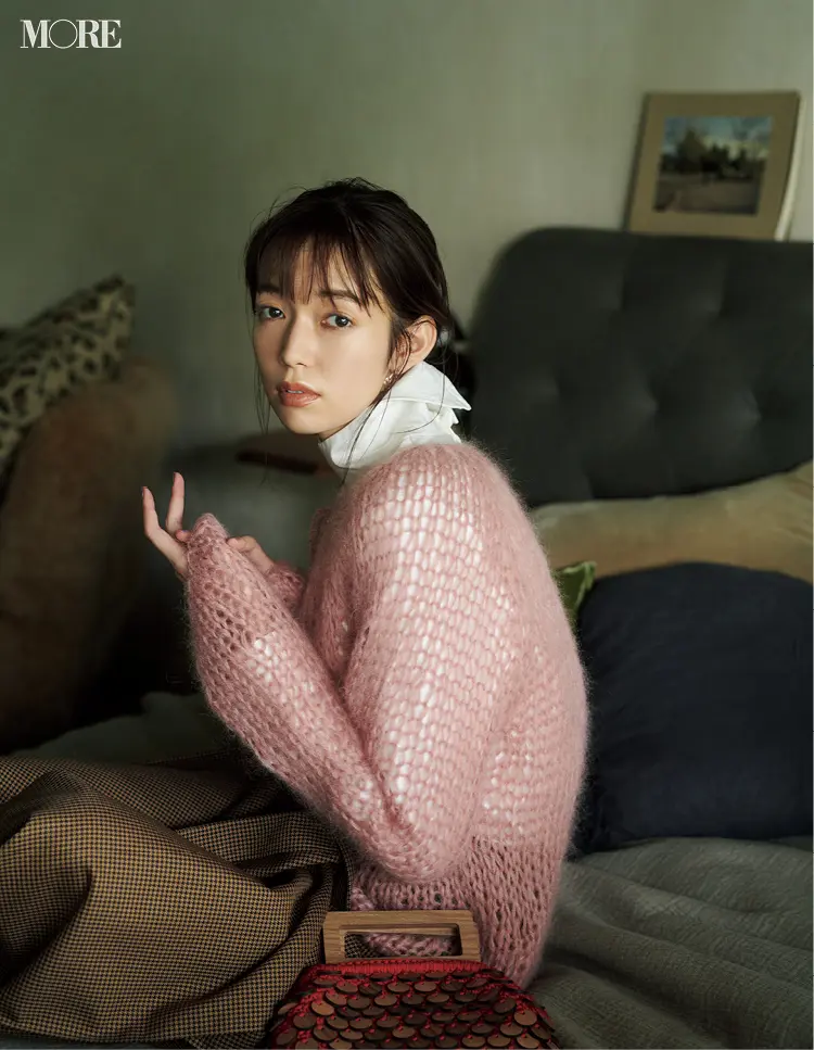 【佐藤栞里と鈴木友菜】の推しニット発表♡ ふたりが選んだ“ゆるっとニット”は?_1
