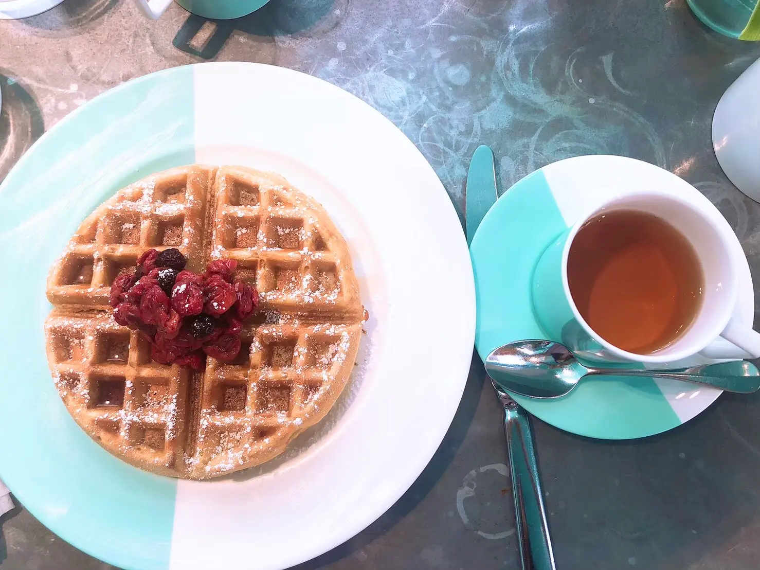 【思い出投稿】〈NY〉予約困難の大人気ティファニーカフェ『The Blue Box Cafe』_6