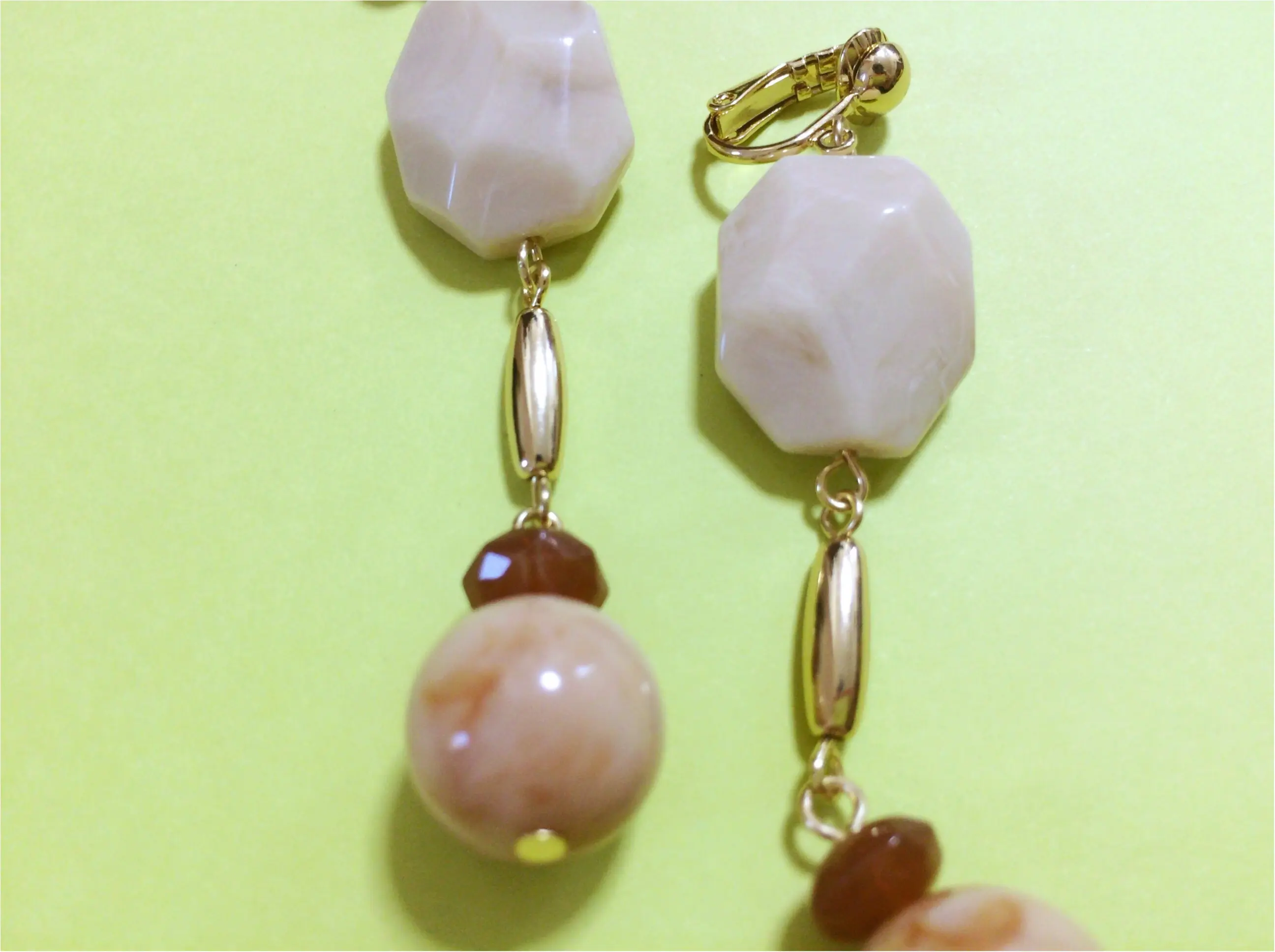 大ぶりイヤリングも【GU】流行小物も安い《高見え590円》実際つけてみた!_3