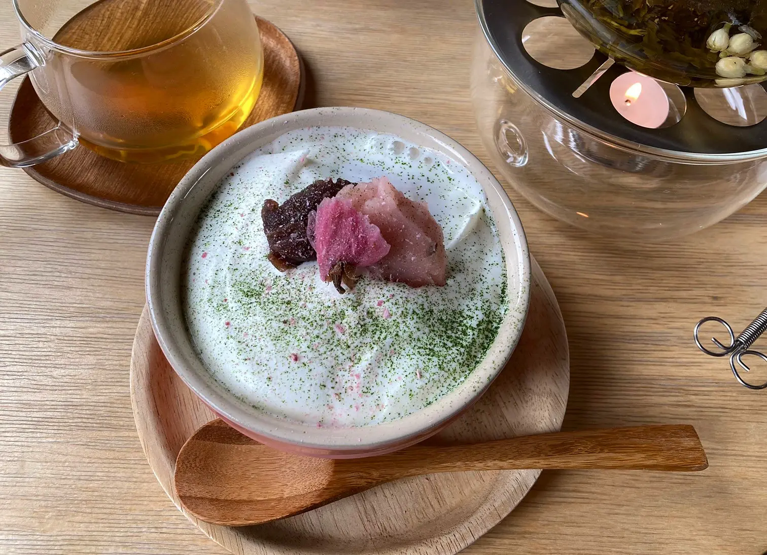 花を飲むカフェ"NOLLYS"_1