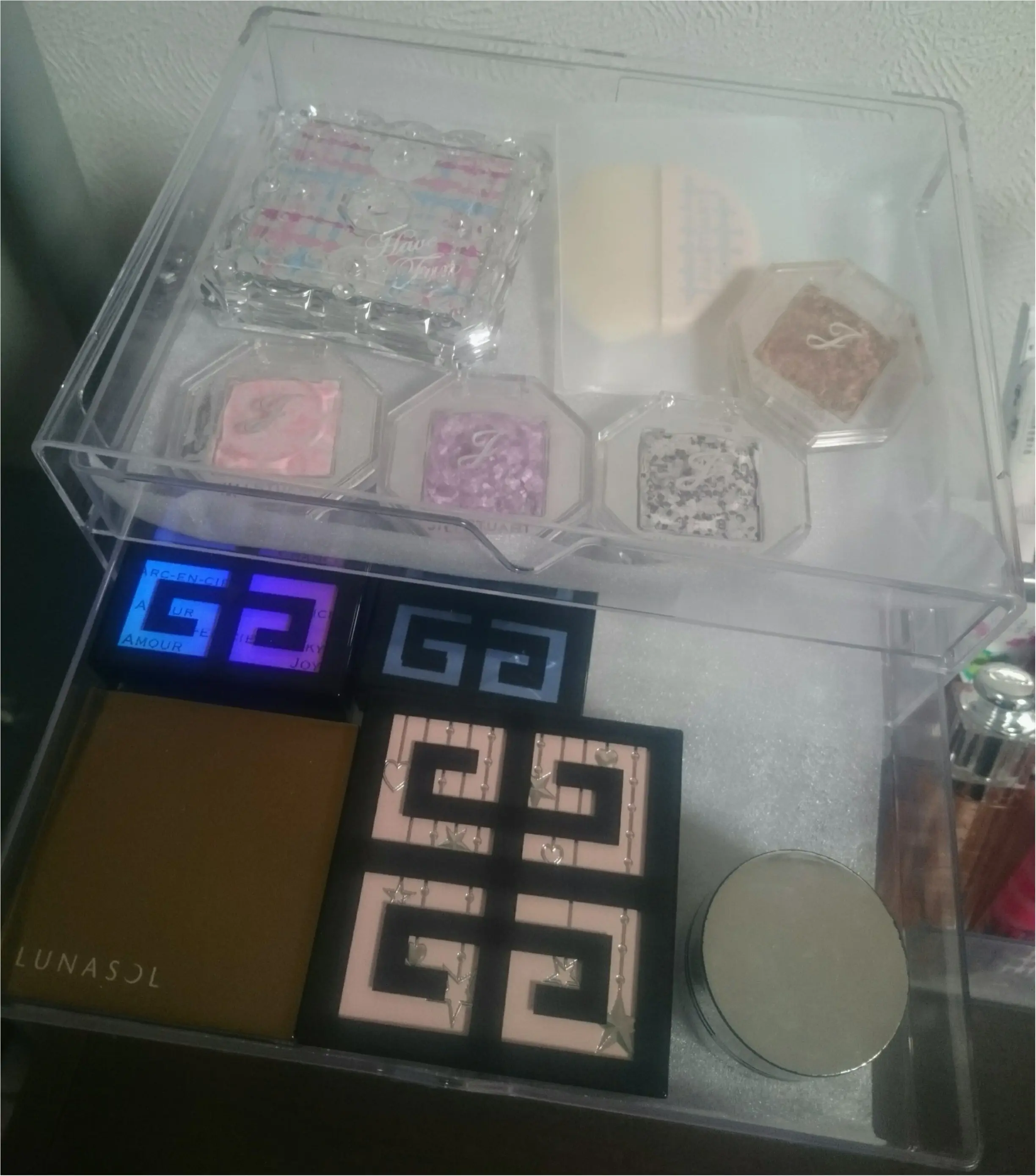 使える!ダイソーの3段引出しケースを使って化粧品の整理!_5