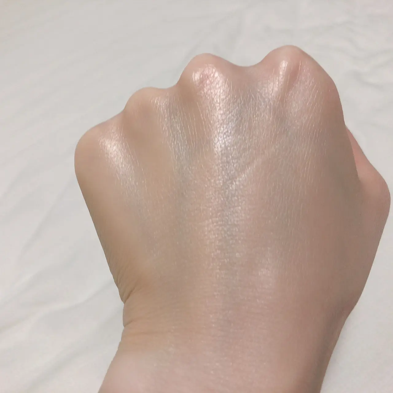 手の甲