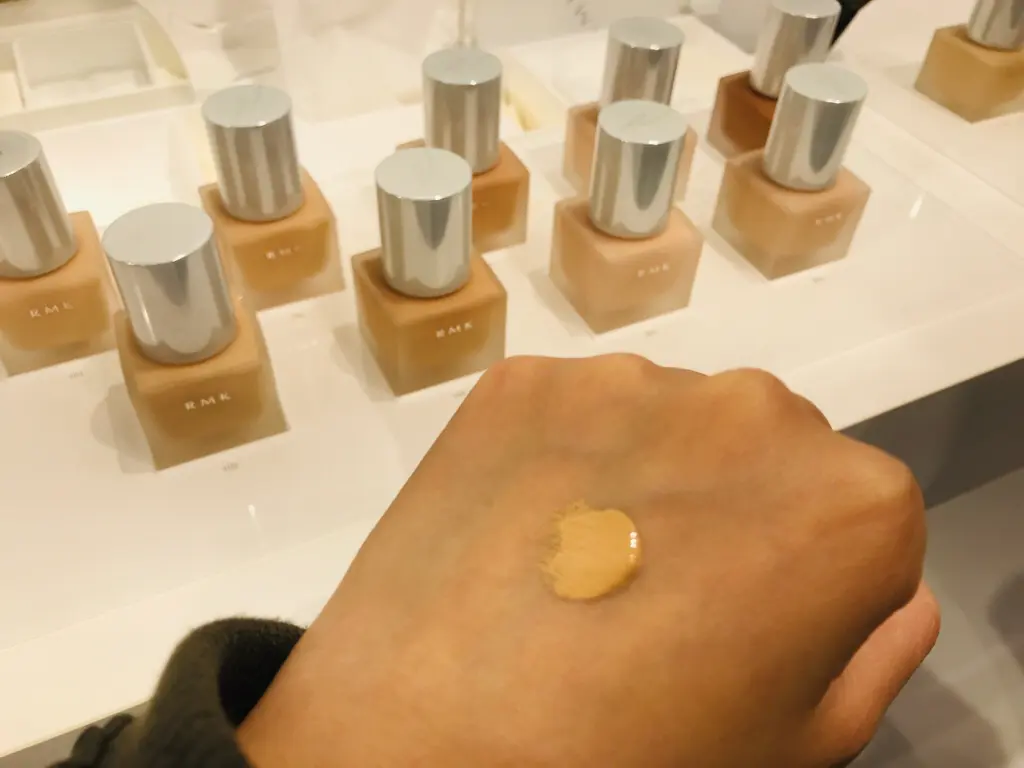 【RMK】超豪華!オリジナル限定ポーチ貰える★体験型ポップアップショップに潜入♡_4