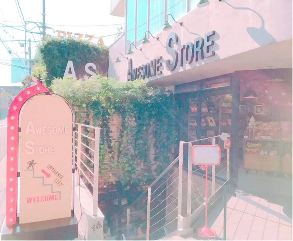 《こんなに安くていいの⁉︎》アイテムの多さと安さにびっくり‼︎超低価格雑貨店【AWESOME STORE】でクリスマス支度始めました♡_1