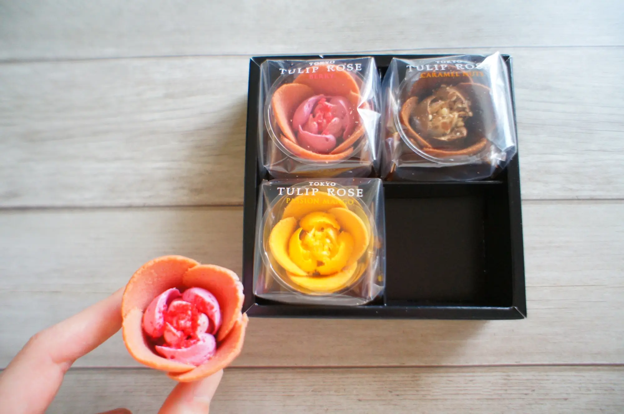 《可愛すぎるスイーツ❤️》完売必至!の【TOKYOチューリップローズ】をいただきました☻_3