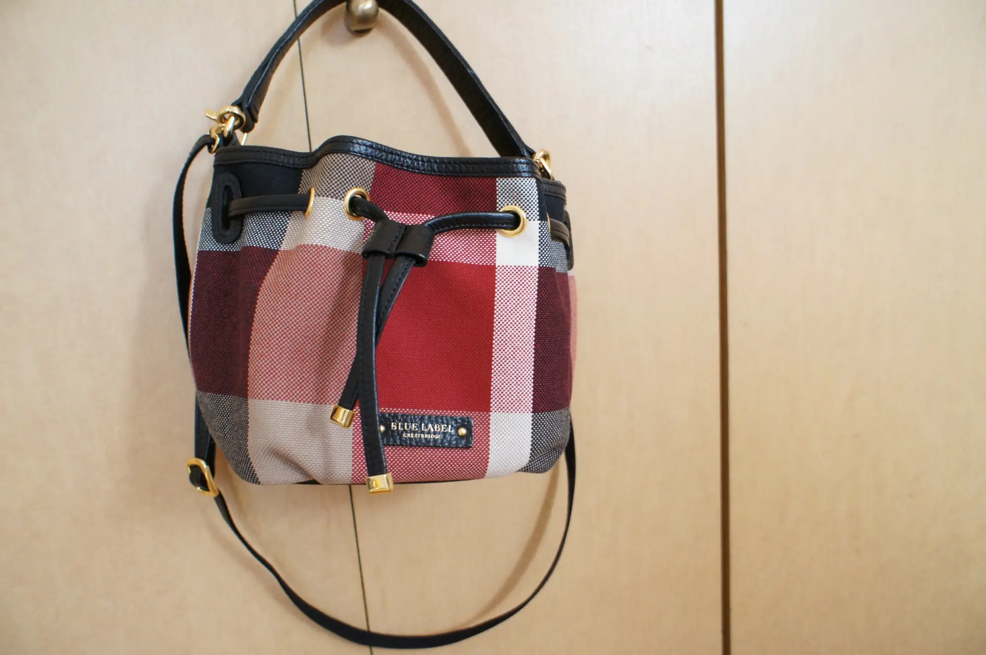 《ブルーレーベル・クレストブリッジ》×【MORE】コラボ❤️のBag"コロン"が可愛い☻_1