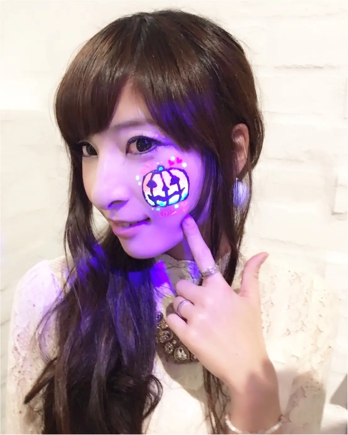 ♡つまんで簡単にはがせちゃう【光るハロウィンペイント】で目立っちゃおう♪♡モアハピ◡̈のぞみ♡_1
