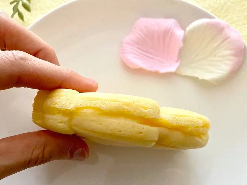 【コンビニスイーツ】ローソン限定「もちもちポムポムプリン焼き」