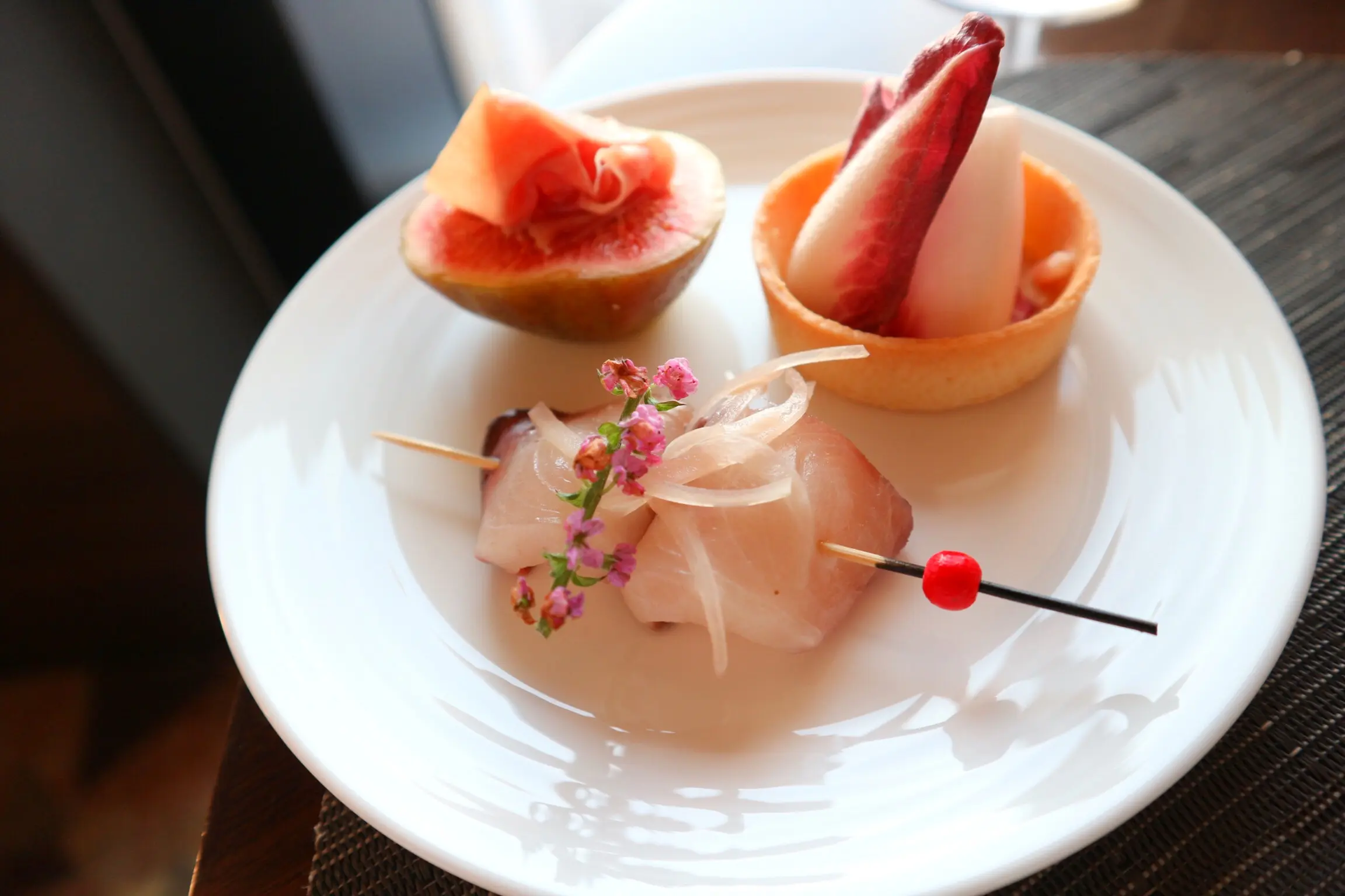 【コンラッド】秋の味覚をパープルのグラデーションと共に楽しむアフタヌーンティー♡_4