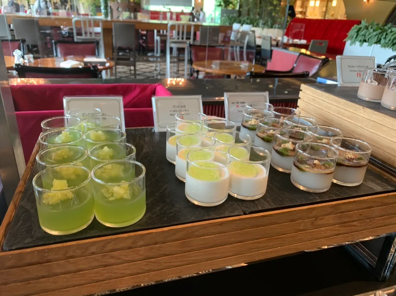 【ビュッフェ】ホテルニューオータニで抹茶とメロンとチョコレート❤︎_3