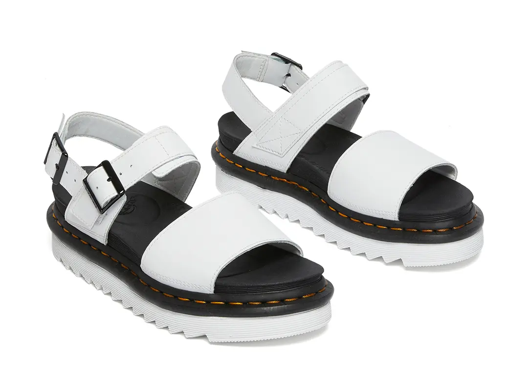 ドクターマーチンのVOSS SANDAL