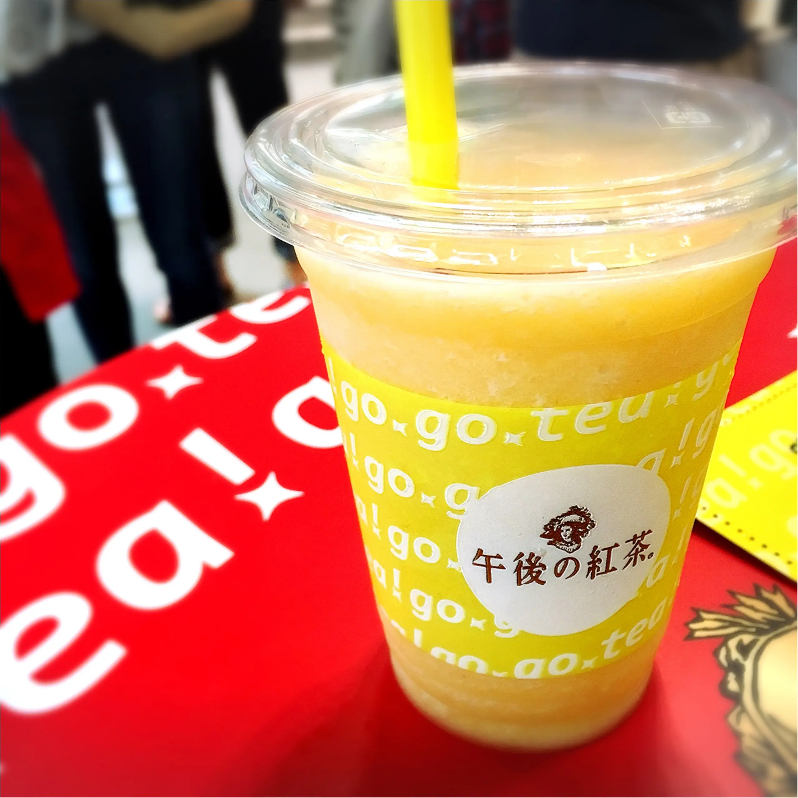 《全国順次展開!》紅茶とフルーツの良いとこ取りスムージー❤️【日本初上陸ハワイのスムージーショップ】と【午後ティー】が夢のコラボ✨_1