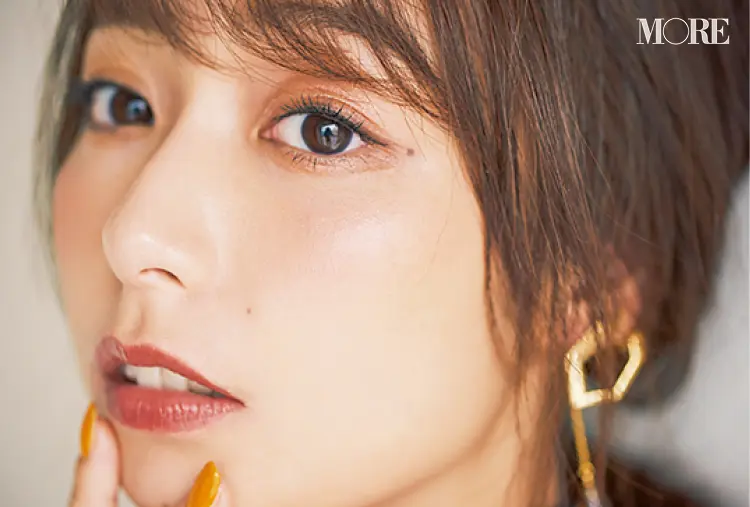 宇垣美里さんの私物コスメを大公開! 『ディオール』『B.A』のリップアイテムや、『RMK』のハイライト、『デジャヴュ』のアイラインなどに注目_3