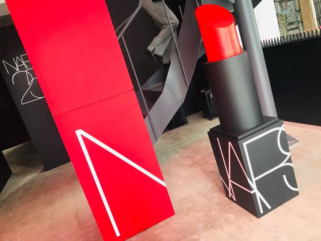 【NARS】豪華!リップ12色入りサンプルGET★新作リップ計72色がズラリと勢揃い♡_2