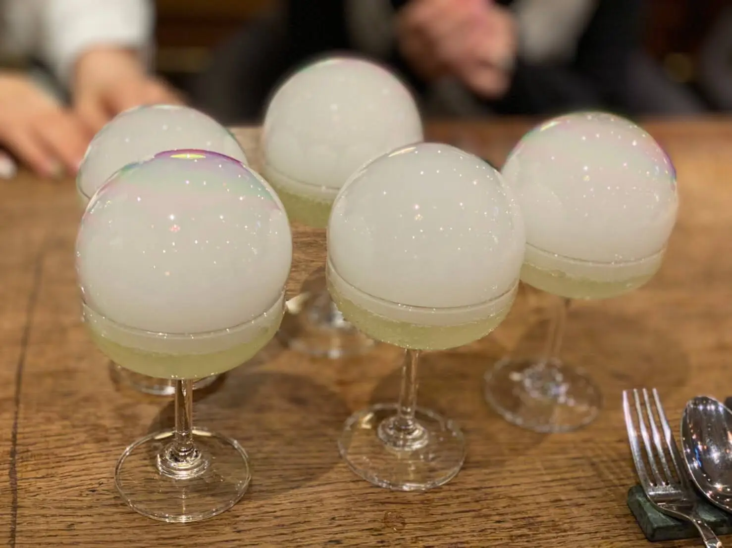 誕生日祝いや結婚祝いにぴったりなオシャレサプライズお店はここだ☝️_2