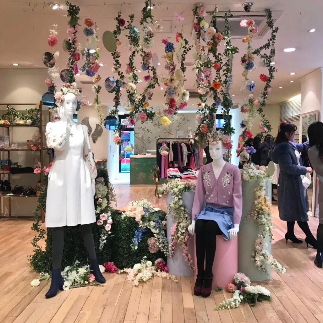 お花や小鳥をモチーフにしたオリエンタルな空間でアフターヌーンティー❤︎_10