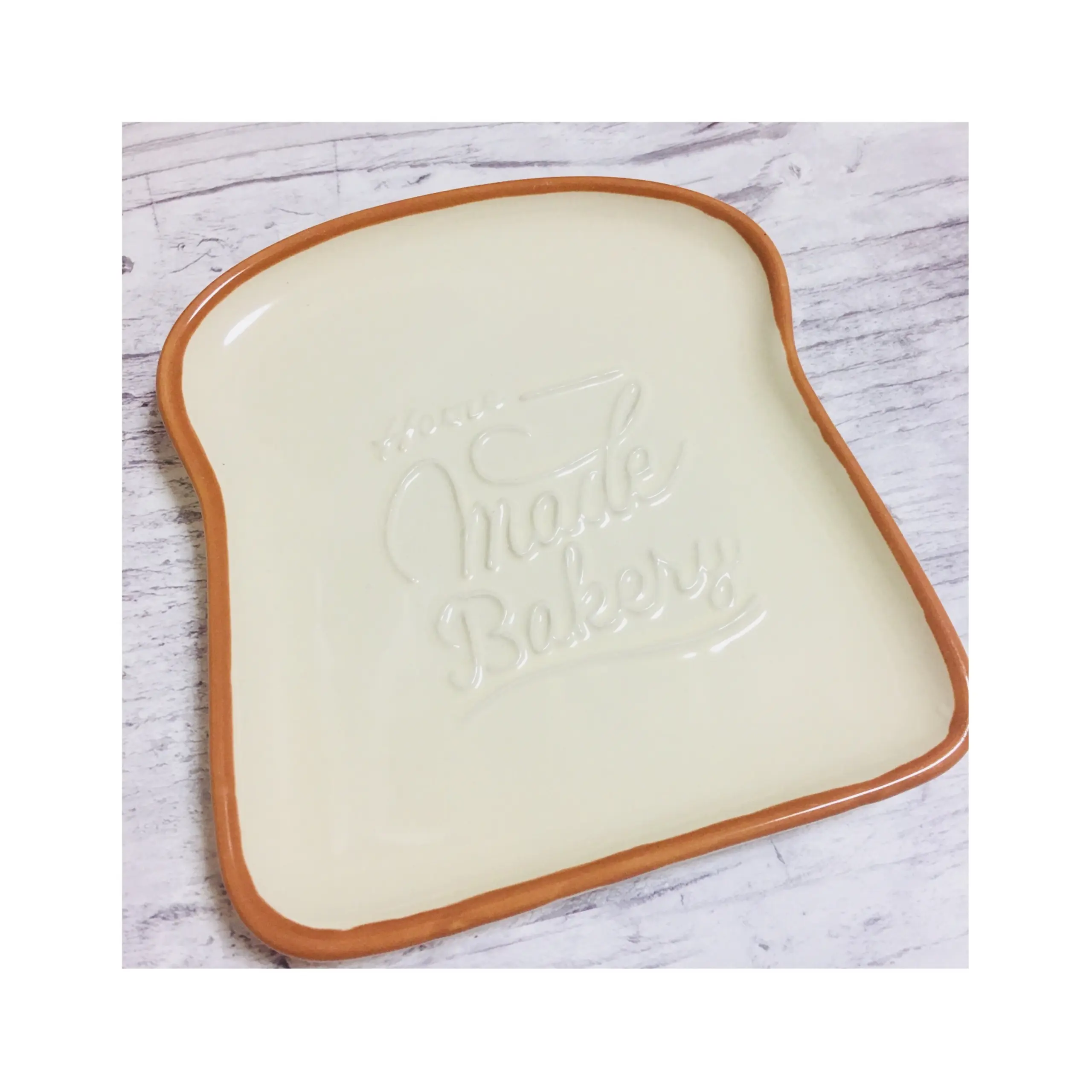 《可愛すぎると話題!》【DAISO】のパンモチーフ皿¥108でたのしくおうちカフェ❤️_2