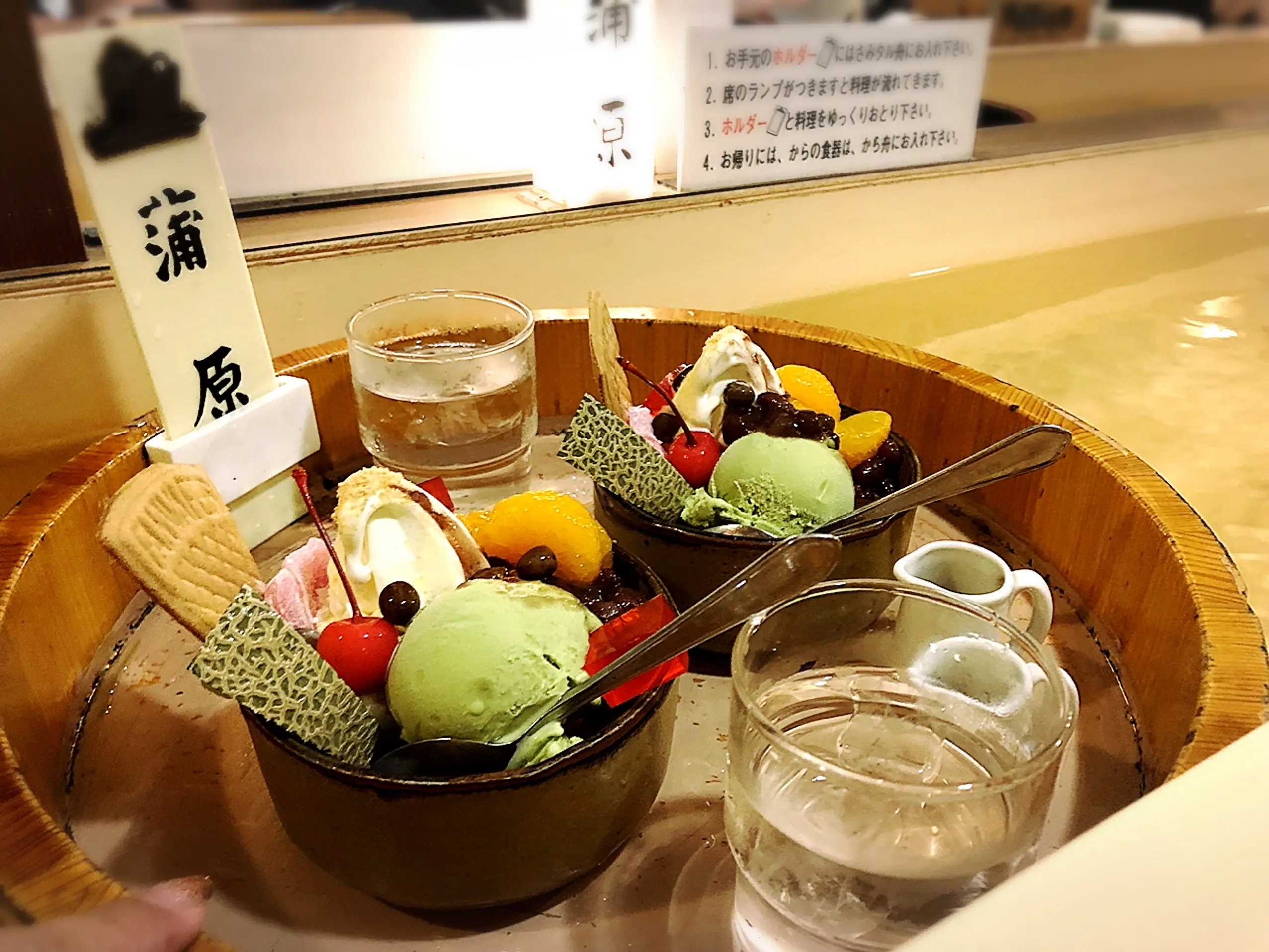【静岡・沼津】店内に川…⁉︎デザートやドリンクが浮かんで流れる❁流れる喫茶店《どんぐり》_6