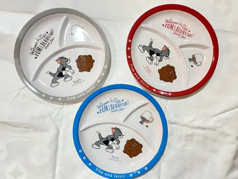 タリーズ新作、トムジェリコラボグッズ「【オンラインストア限定】トムとジェリー キッズプレート（3枚セット）」