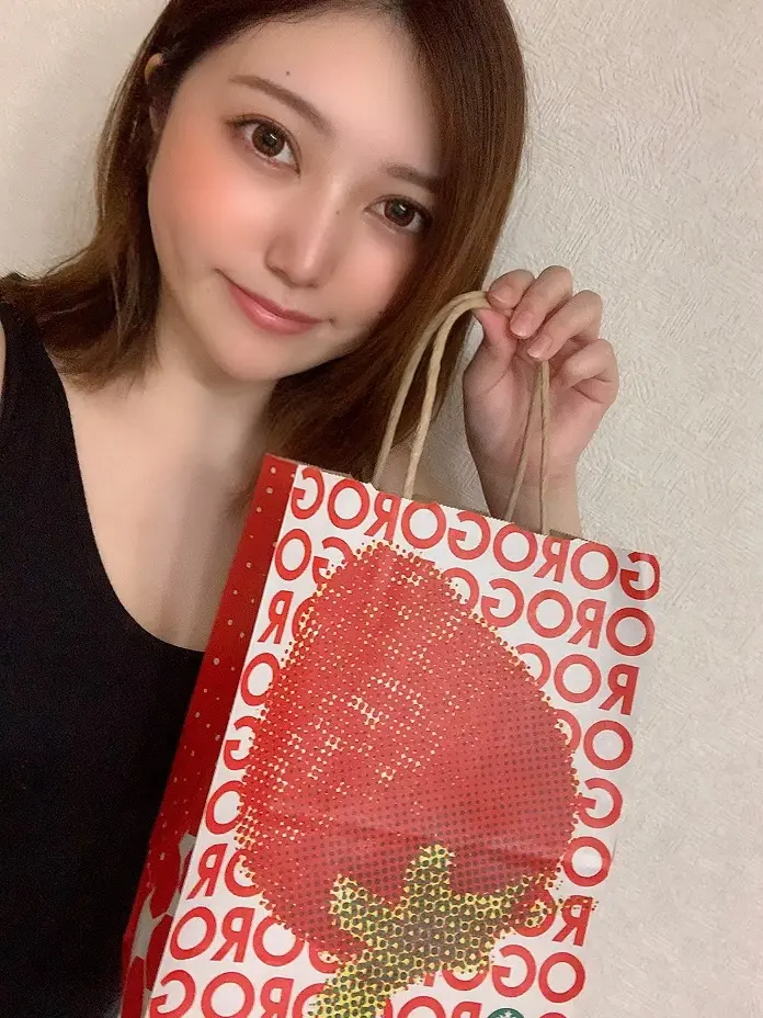【愛用下地】乾燥知らずのツルツルスベスベ肌♡崩れ防止にも‼︎?今の時期必要不可欠‼︎‼︎_1