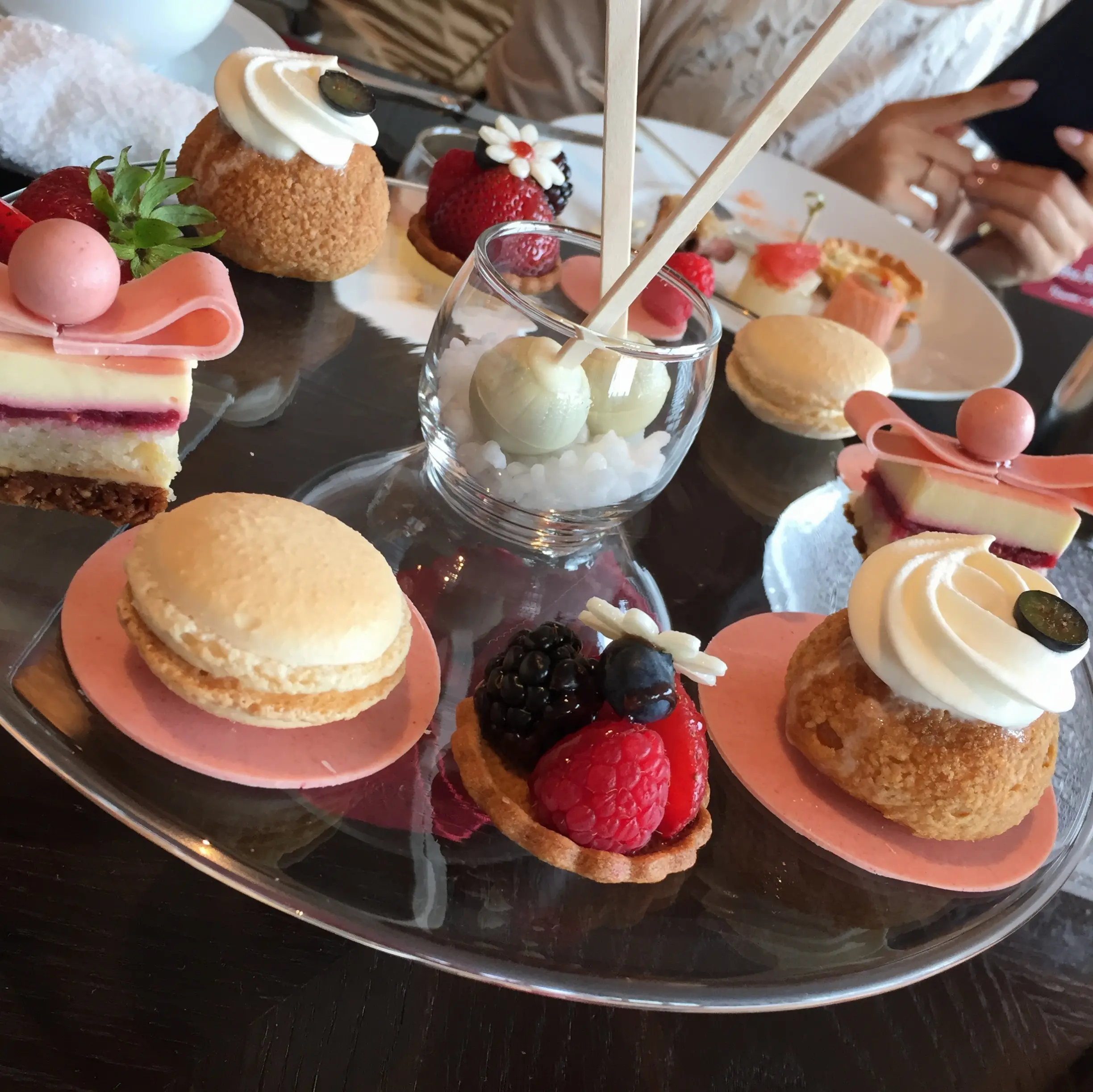 お土産についてくる○○が嬉しすぎる♡【フェラガモ×アフタヌーンティー】で優雅なひととき✨_11