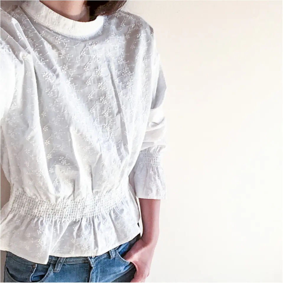 Gu 春トップス 通勤にも使える エンブロイダリーハイネックブラウスがオススメ Moreインフルエンサーズブログ Daily More