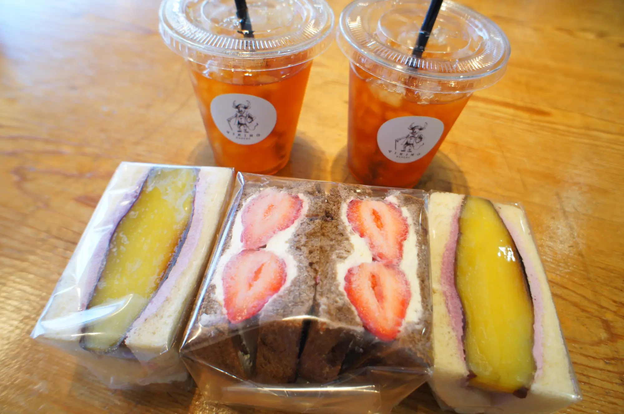 《ご当地MORE✩東京》食パン専門店❤️【VIKING BAKERY F】の絶品あまおう苺サンドイッチ☻_5