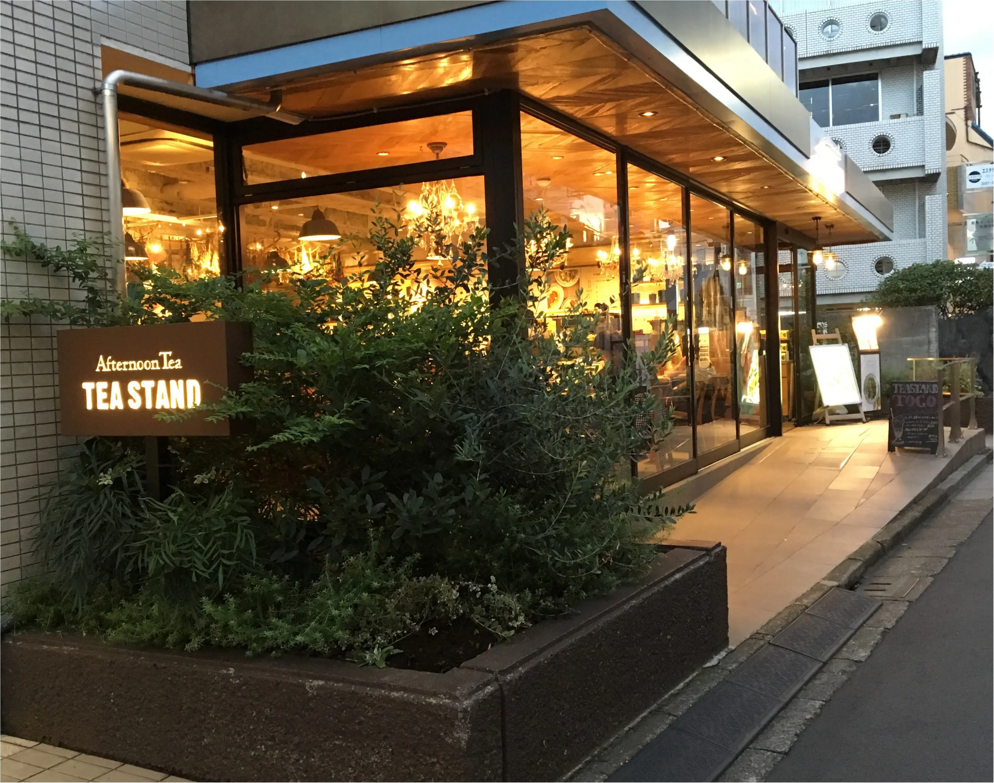 ▶▶実はカフェだけじゃない!!モーニングからディナーまで楽しめるコスパ良しの【Afternoon Tea TEASTAND】-表参道-_2