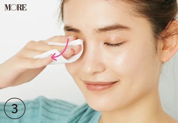 【正しい目もとクレンジングの方法】丁寧なコットン使いがまつ毛を育てる!_3