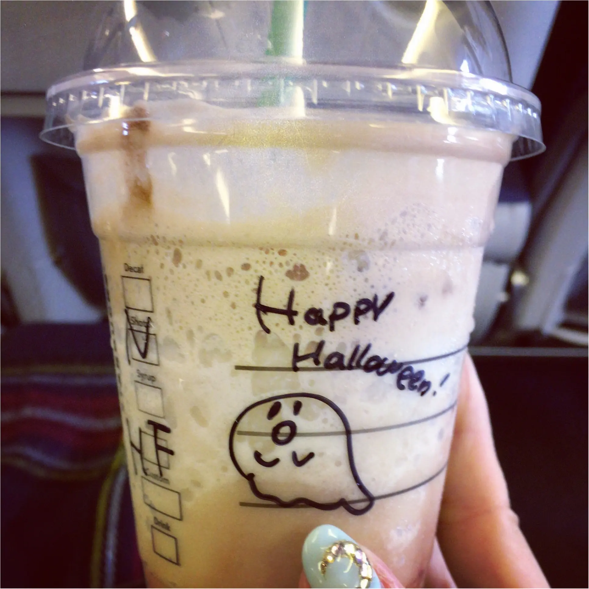 7日間限定!?お味はヒミツ?!STARBUCKS ハロウィーンミステリーフラペチーノがいまいちばん気になる!♡_3