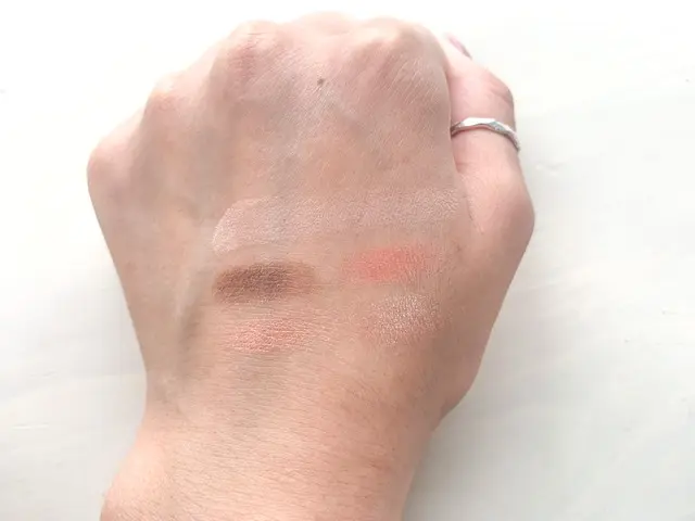 【CHANEL】レベージュパレットルガール《アイシャドウ》新作色を簡単レポ♡_3