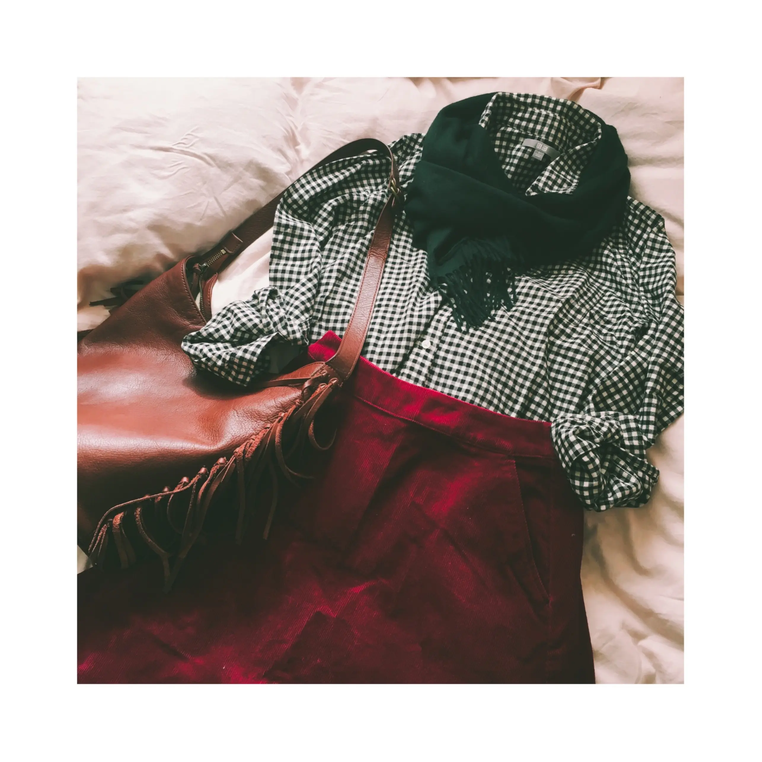 《12/21まで期間限定¥1,290+税★》思わずイロチ買い!【UNIQLO】のハイウエストコーデュロイフレアミディスカートを着回し4コーデと共にご紹介❤️_3