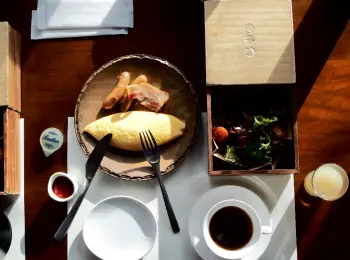 【星のや軽井沢】 1泊10万最高級の「水波の部屋」の絶景朝食がすごい！全体レポート