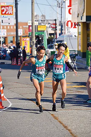“駅女”代表・進藤やす子( イラストレーター)&“駅女”ビギナー・松本 愛(モデル)の「箱根駅伝」2020年5つの注目ポイント!【Vol.2】_3