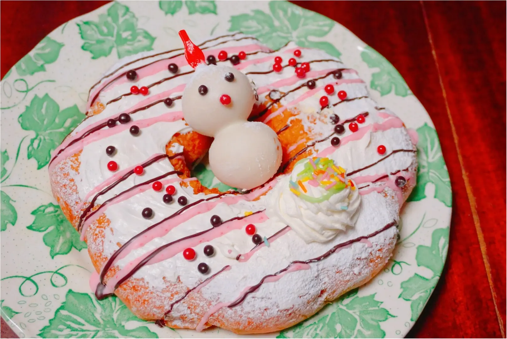 《ミスドのクリスマス♪》みんなでシェアできる直径18㎝の"ビッグドーナッツ"がボリューミーで可愛い♡_2