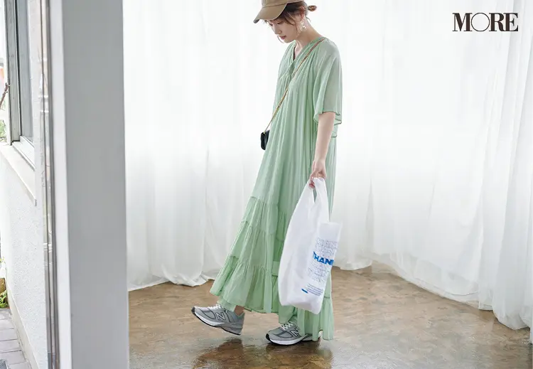 本田翼 ティアードワンピース 最高に気分が上がる ふんわりシルエットをまとって ファッション コーディネート 代 Daily More