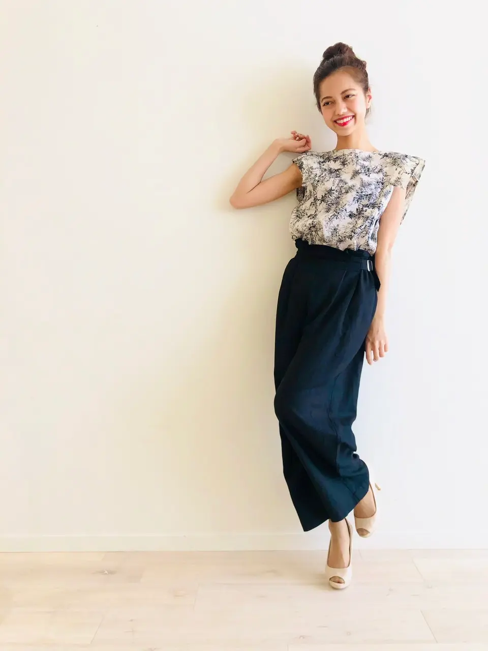 夏の最後にドキッとされたい!あの人を振り向かせる、きれいめ大人コーデ4選_1