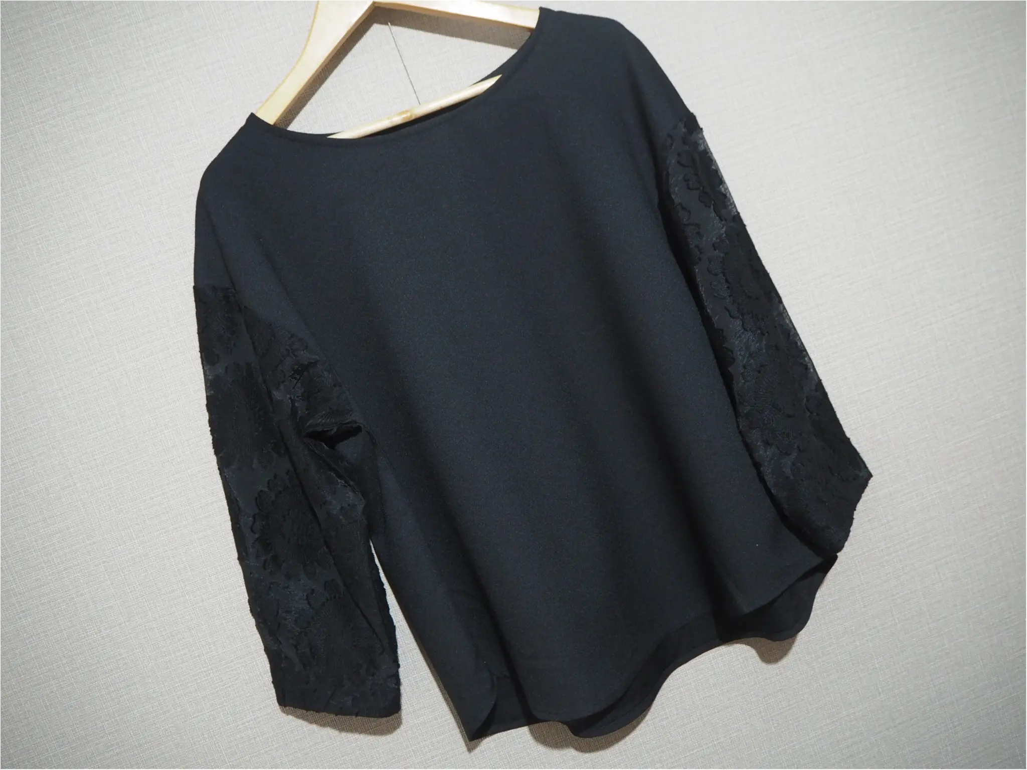 【GU購入品】今買って春まで使える!袖の透け感が可愛いブラウスをGETしました❤︎_1